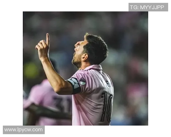 足球巨星感人告别视频回顾辉煌岁月与俱乐部的不解之缘