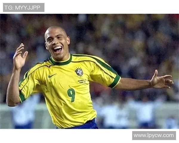 足球明星名字中蕴含的容字魅力与传奇故事探秘